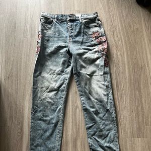 Embroidered jeans Lucky